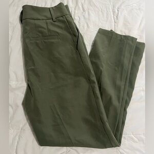 Women's Classic Olive Green Cropped Pants